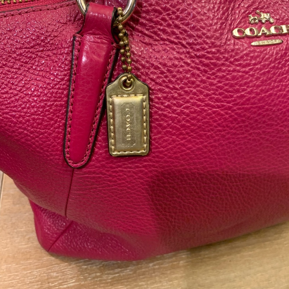 Coach Small Kelsey Satchel/No crossbody strap - Picture 13 of 13